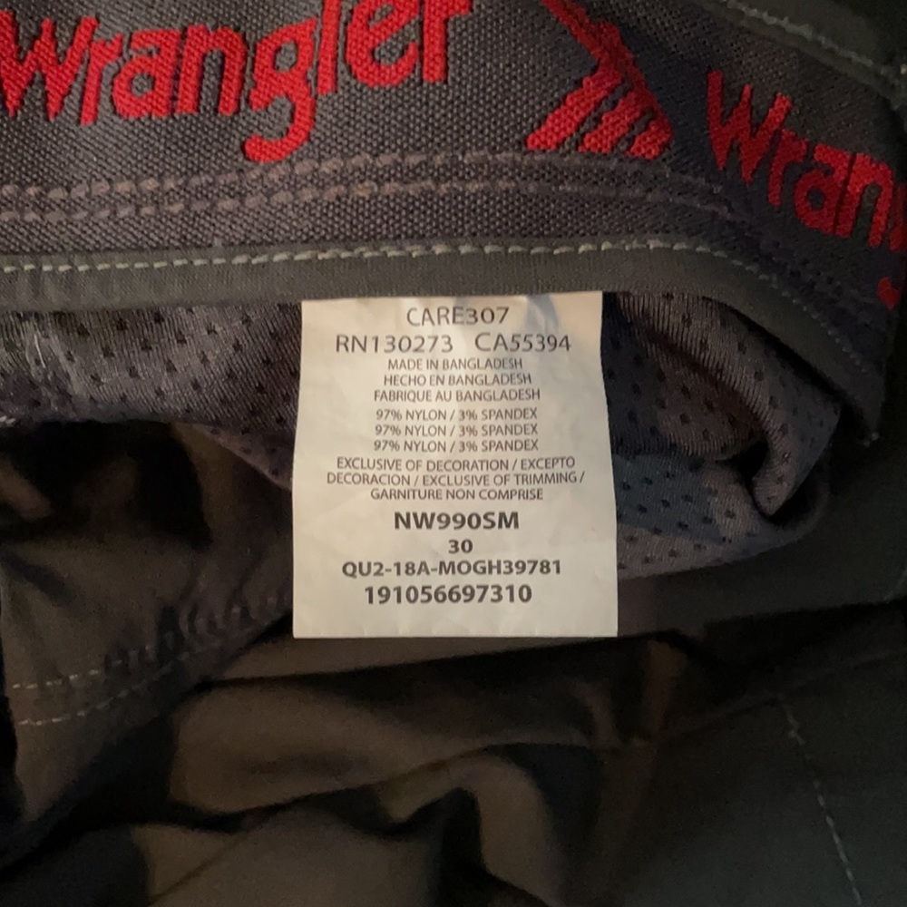 Men’s “Wrangler” Shorts! - Picture 6 of 6